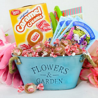 Caramel Creams flowers and garden bin